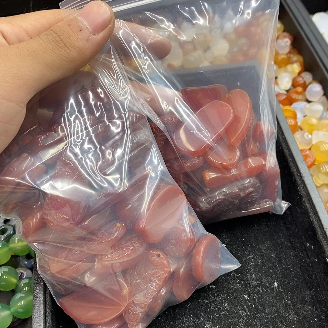 玛瑙/玉髓颈饰合金面****术