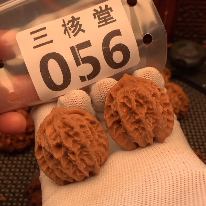 吊坠文玩核桃曹大龙37
