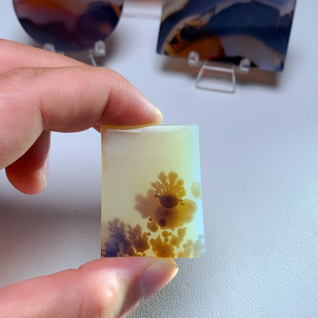 玛瑙/玉髓吊坠(不含链)未镶嵌仁**空