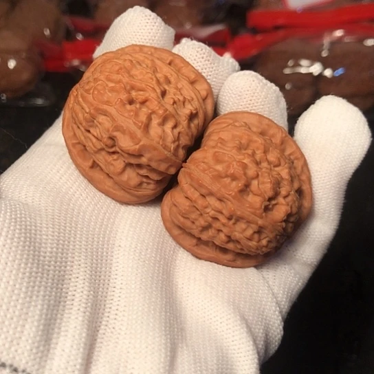 文玩核桃把件白狮子39