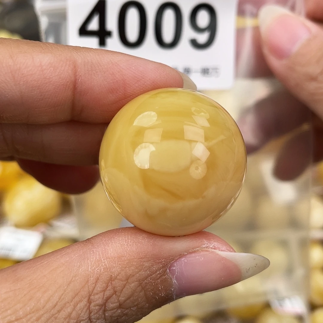 蜜蜡未镶嵌裸石27.4