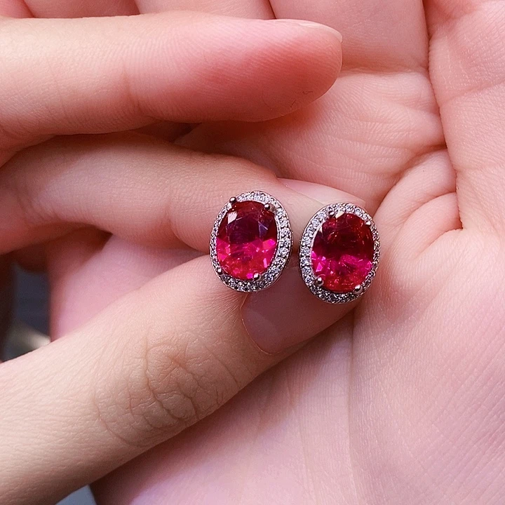 银S925镶嵌红宝石耳饰