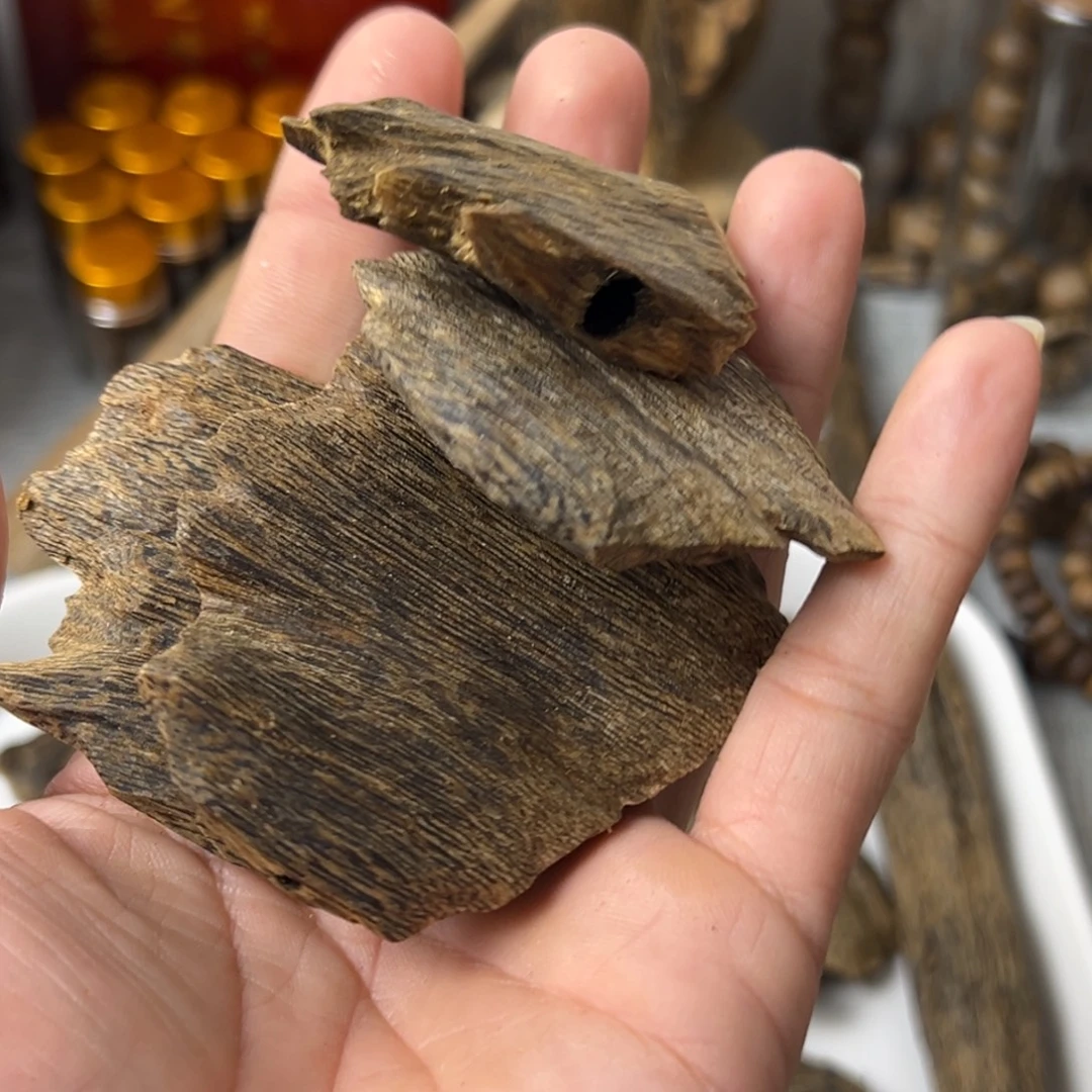 沉香沉香碎屑高油块料