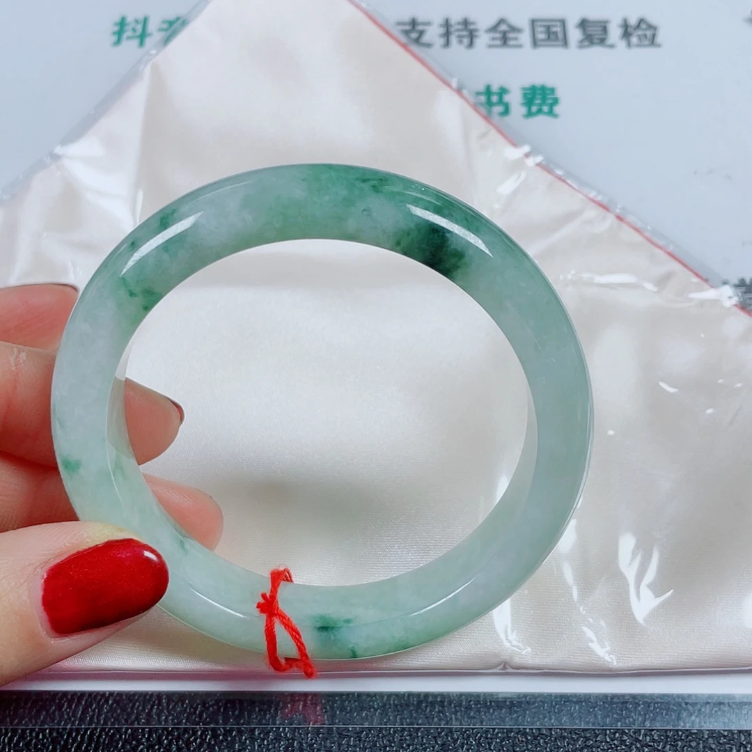 翡翠未镶嵌手镯圈口62宽14厚9