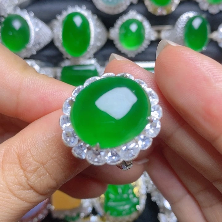 翡翠银S925镶嵌挂件蛋面女戒