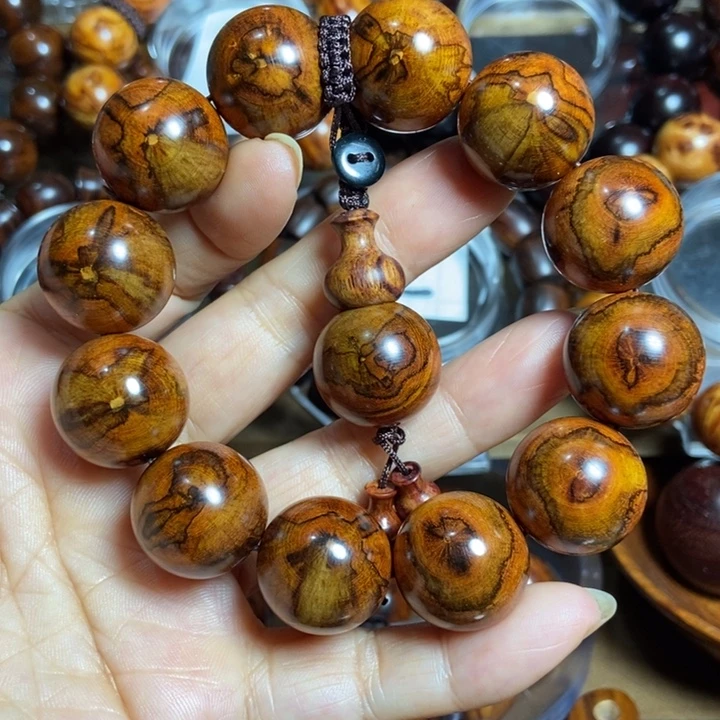 黄花梨/降香黄檀海南蝴蝶纹尺寸2.0