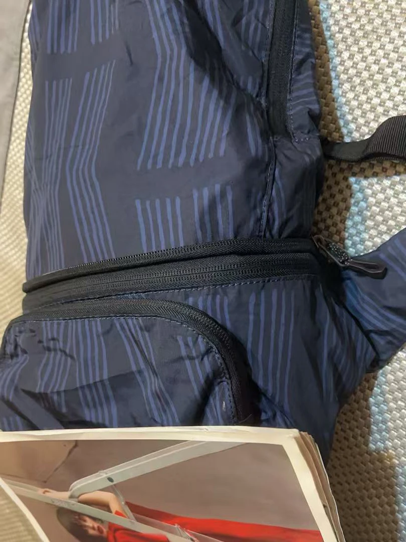 潮流时尚百搭休闲日常户外双肩包可收成腰包挎包