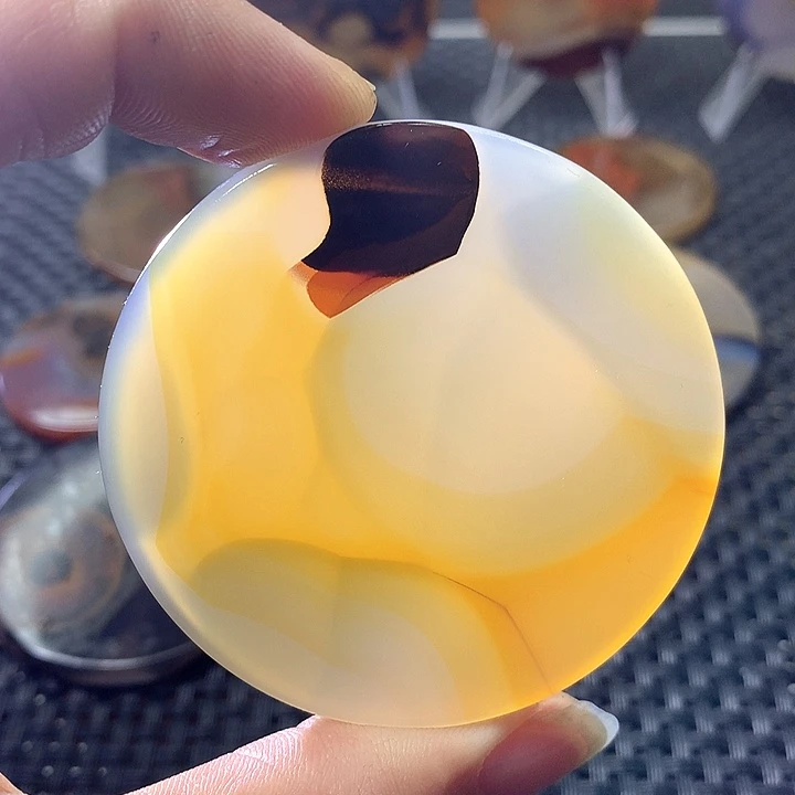 未镶嵌颈饰玛瑙/玉髓