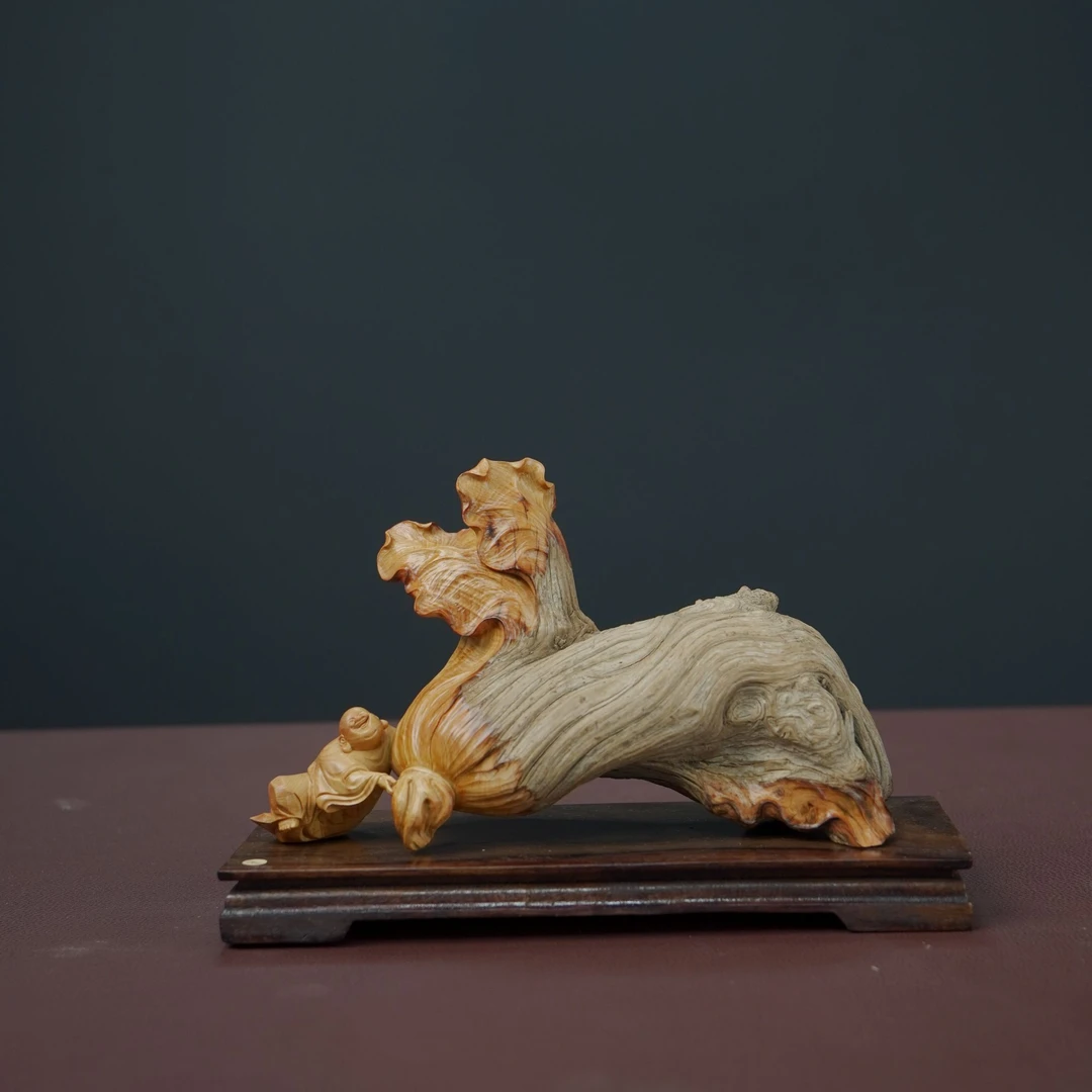 崖柏财到福到弥勒佛