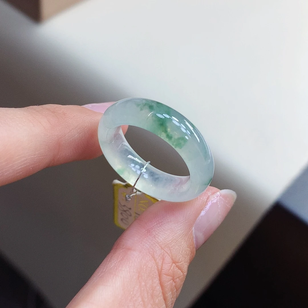 翡翠戒指未镶嵌18号