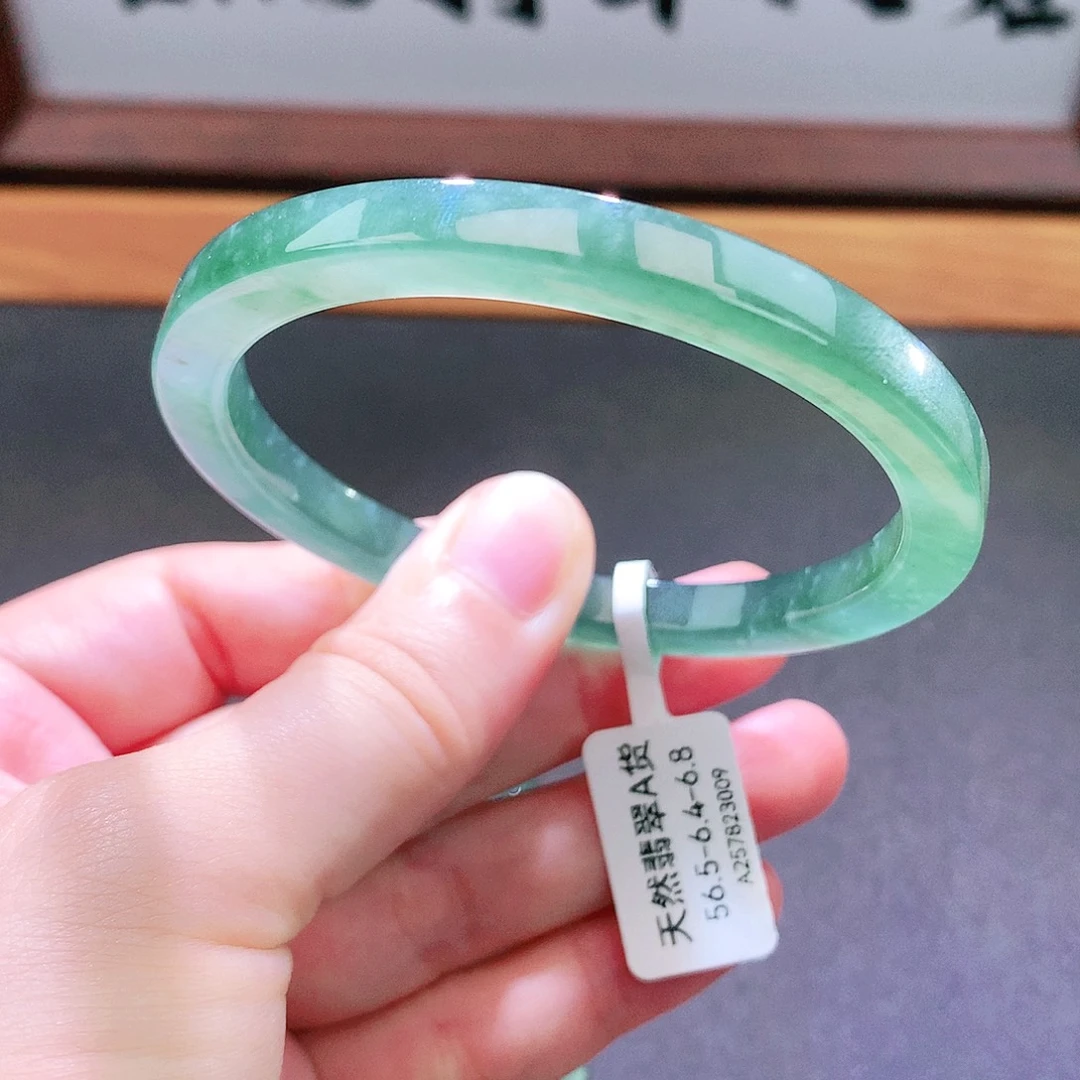 翡翠未镶嵌手镯天然翡翠