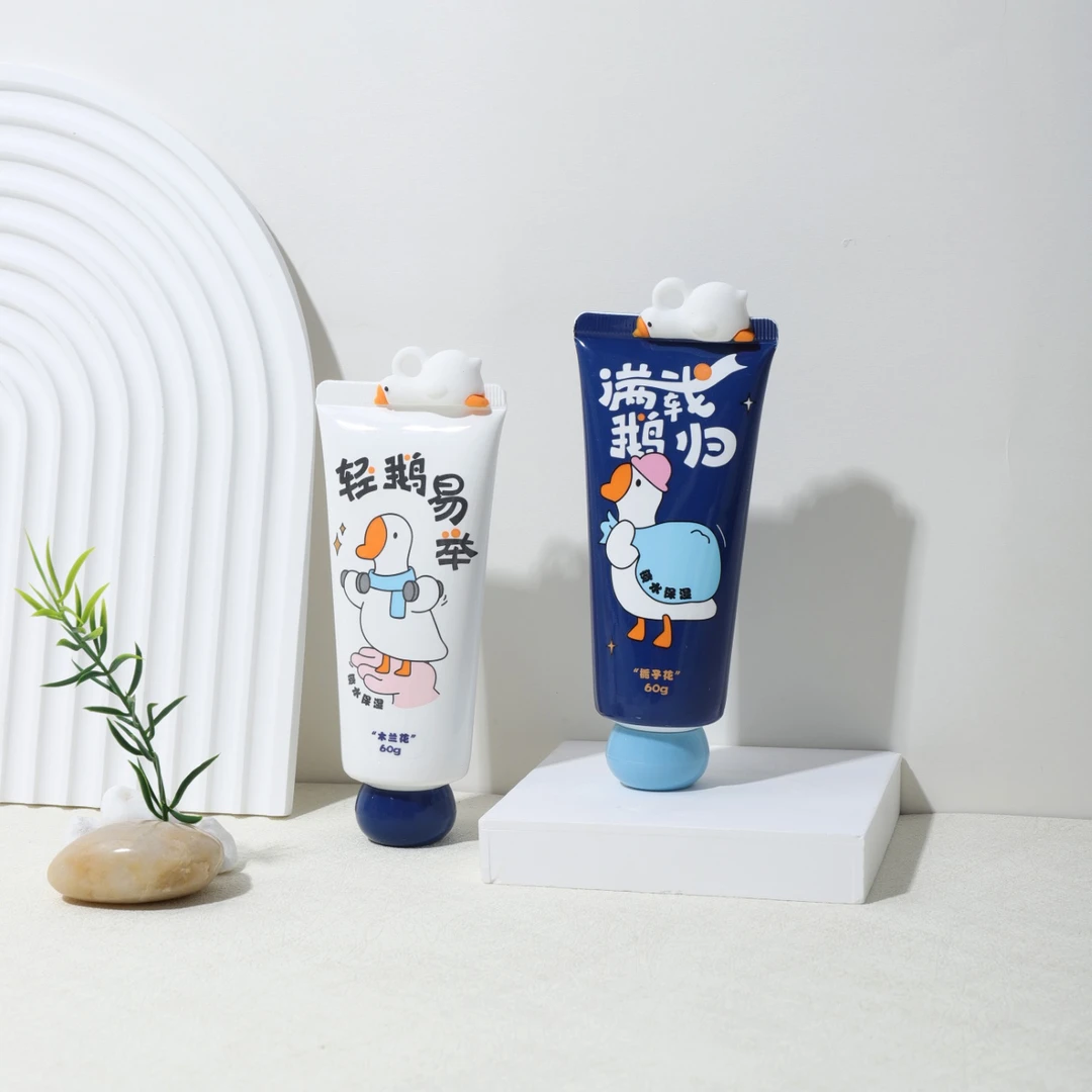 显眼鹅护手霜女士学生党适用花香氛保湿防手裂 学生文具