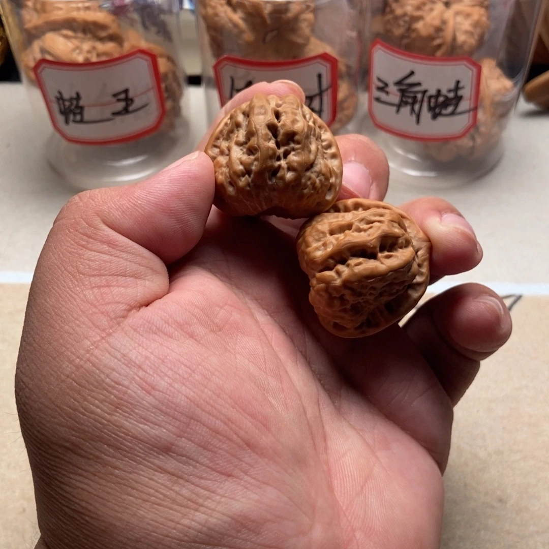 小****文玩核桃吊坠35蛙蛙