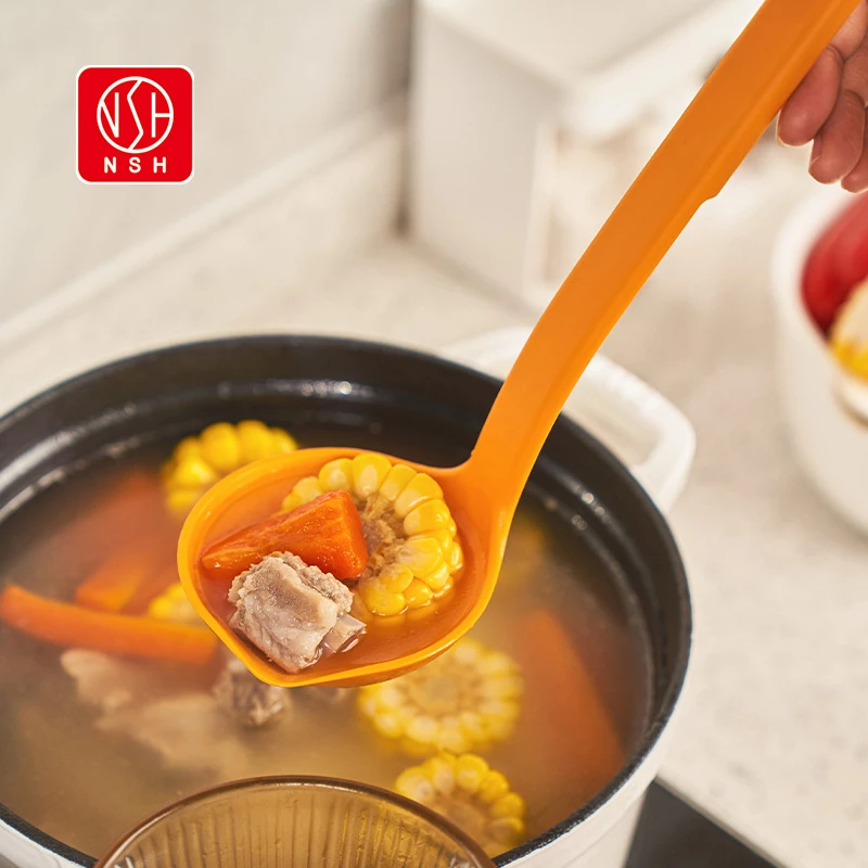 厨房日式汤勺子盛汤汤勺家用大号汤勺盛粥耐高温长柄尼龙火锅汤勺