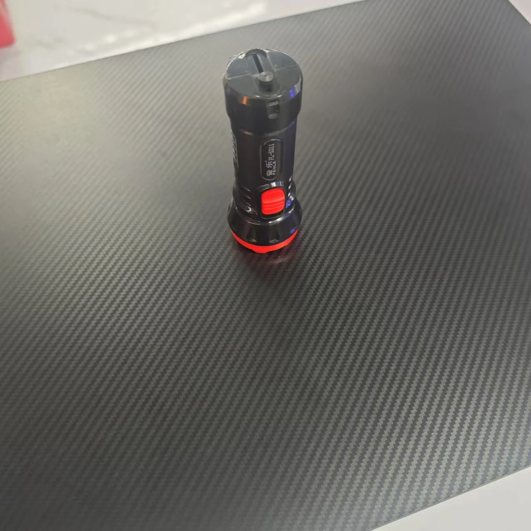 家用便携小型伸缩LED充电式手电筒