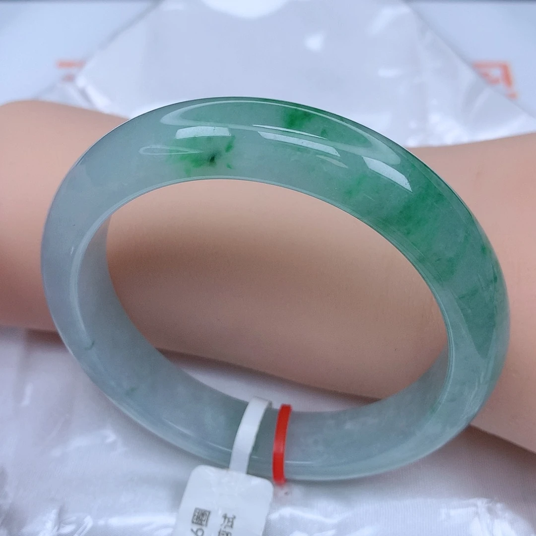 【闪购商品】未镶嵌手镯翡翠，56