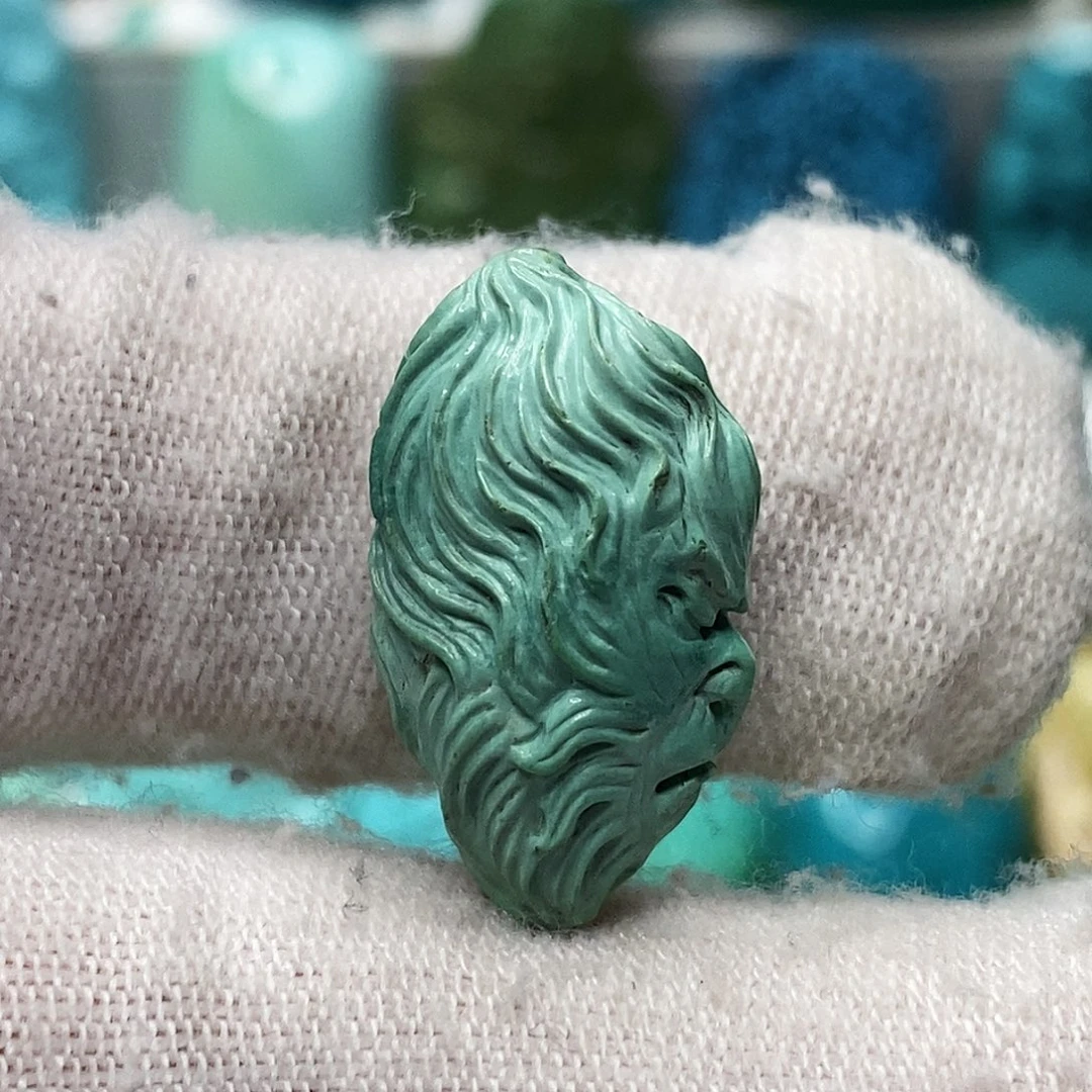 绿松石未镶嵌天然原矿 带武汉地大证书