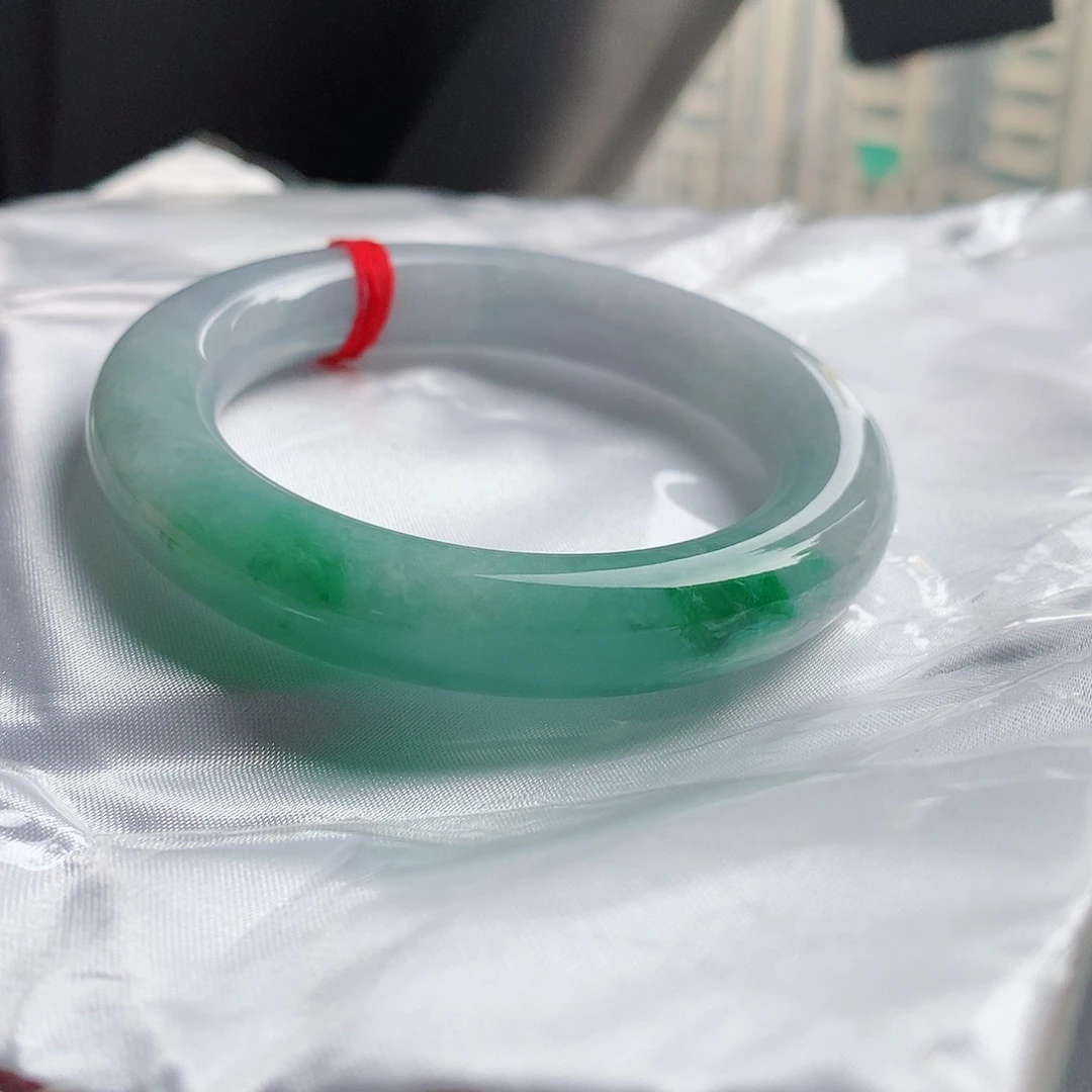 【闪购商品】未镶嵌手镯翡翠56