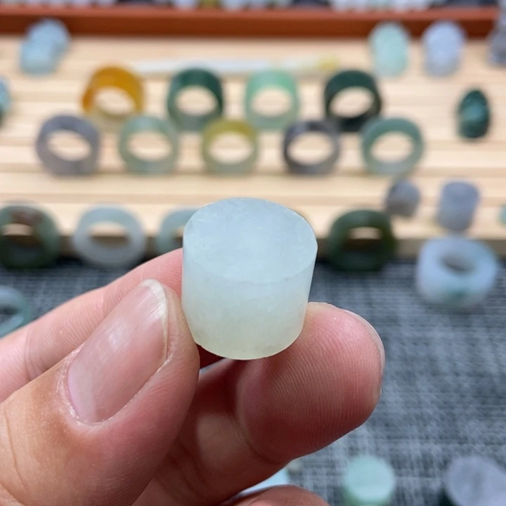 定制翡翠未镶嵌璟一珠宝翡翠定制