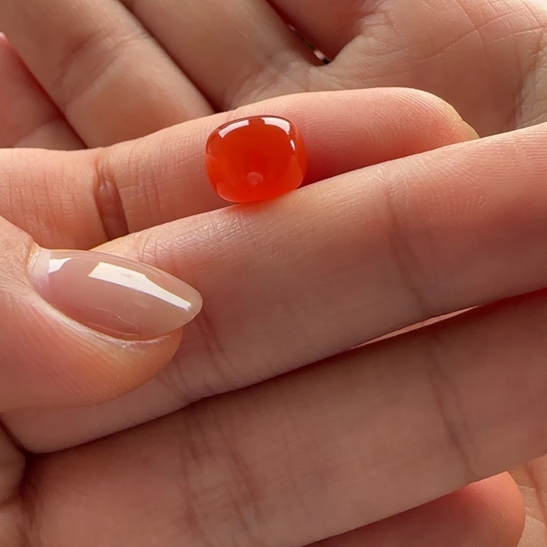 南红玛瑙未镶嵌隔珠：9.8x7.8满肉 油润度高