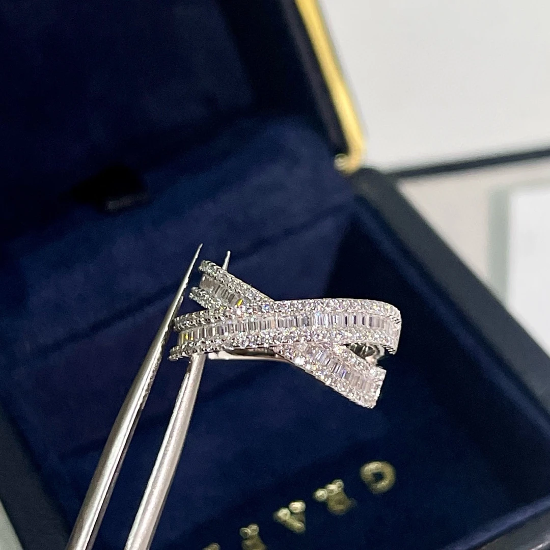 925银戒指 S925银爆款交叉方钻戒指大气戒指女网红款不掉色高级感