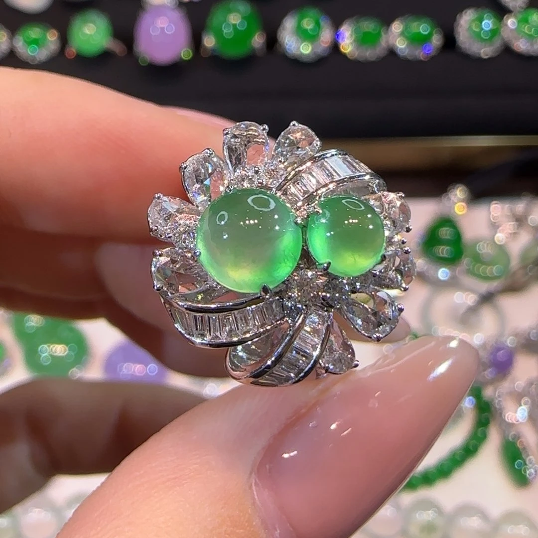 翡翠戒指18K金镶嵌木纳戒指