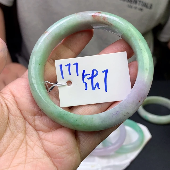 未镶嵌手镯翡翠177