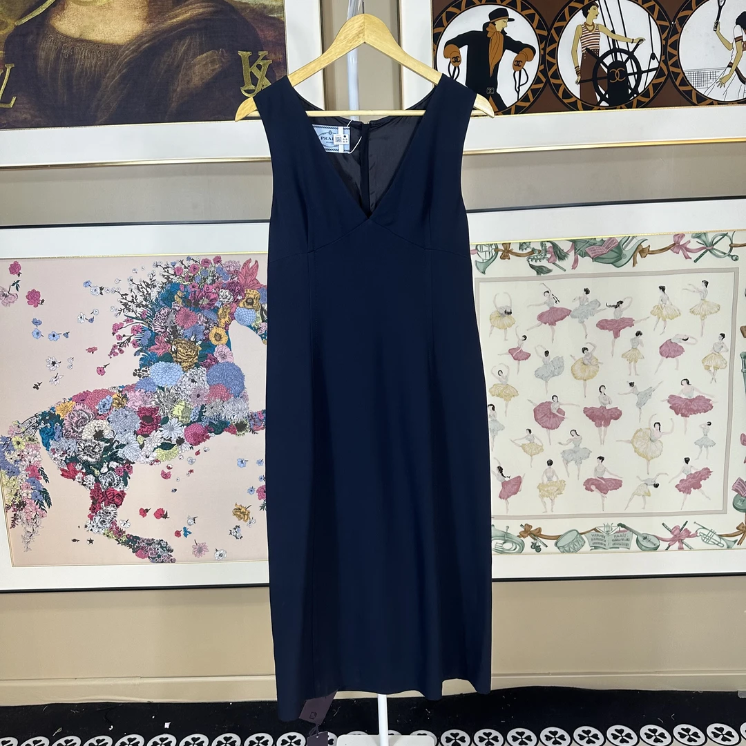 95新 Prada/普拉达 吊带连衣裙/fy3205
