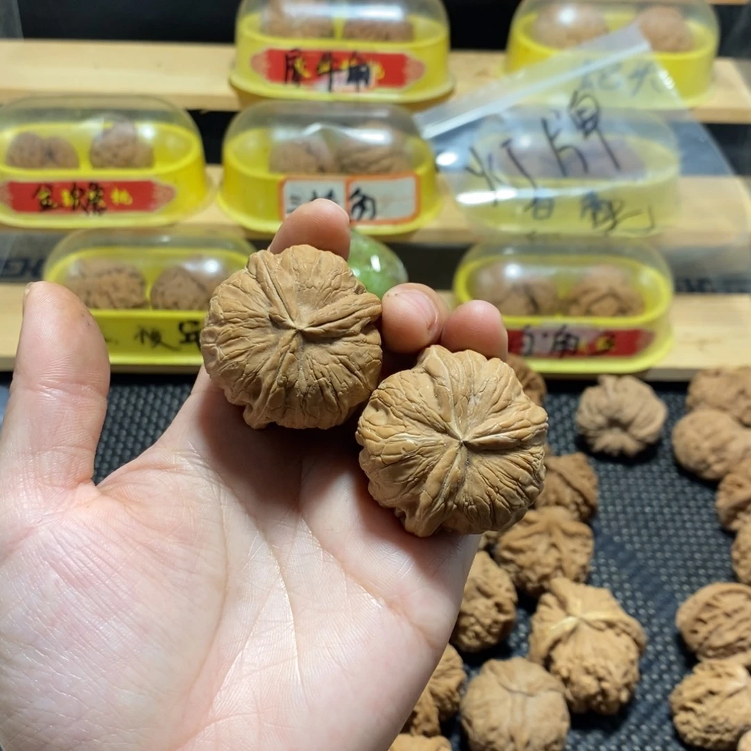 用***5文玩核桃吊坠核桃异形