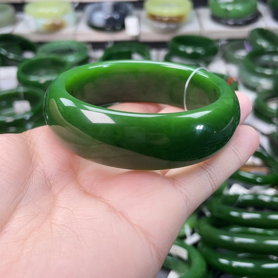 和田玉（碧玉）手镯未镶嵌