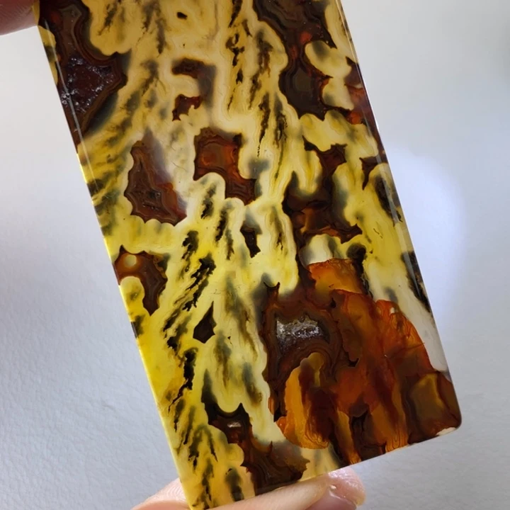 玛瑙/玉髓颈饰未镶嵌老****＞