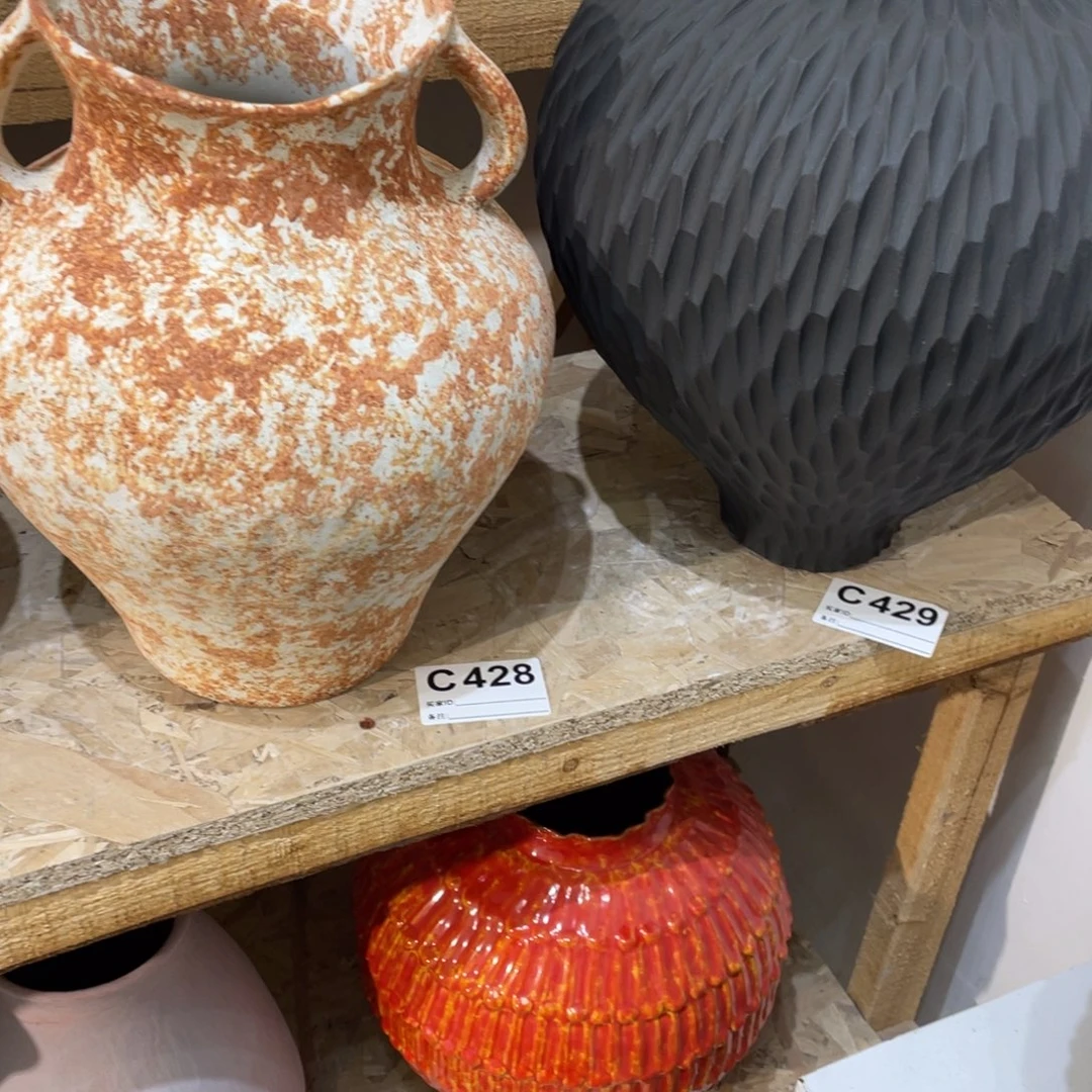 白泥花瓶景德镇陶瓷艺术研究院