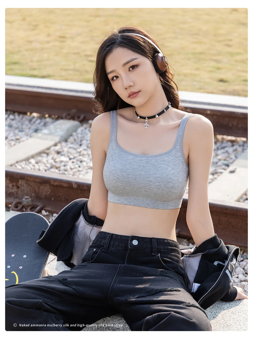 时尚百搭舒适氨纶美背透气轻运动风抹胸薄款内衣小胸文胸性感