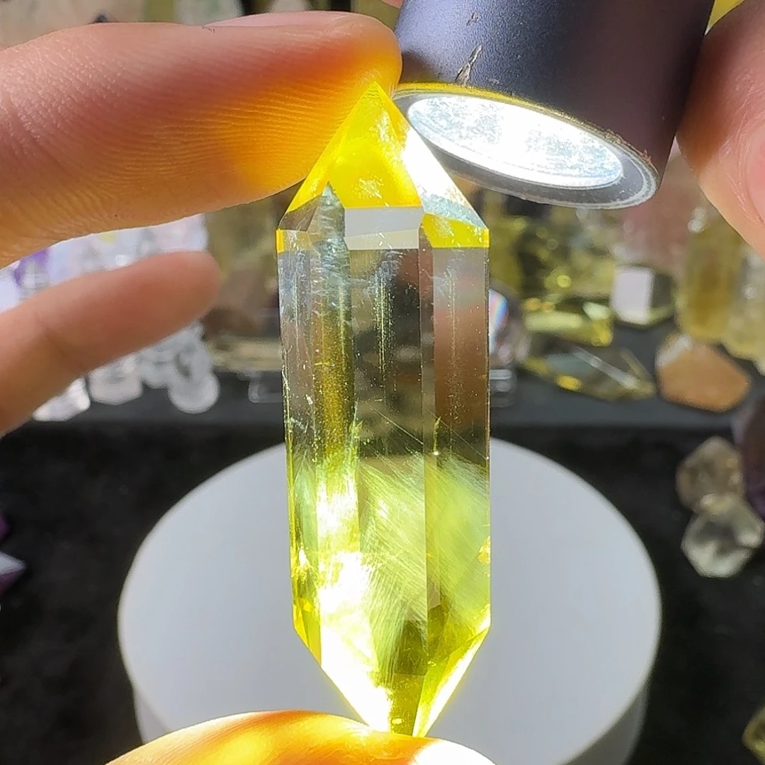 水晶未镶嵌珠宝半成品黄水晶蓝针