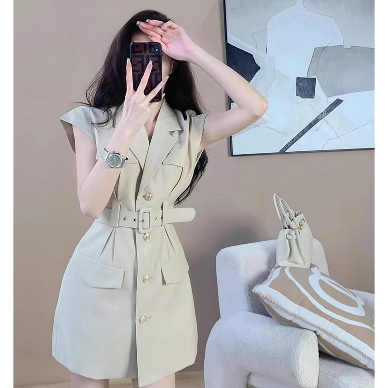 【送腰带】连衣裙女夏季2025新款设计感小众气质收腰西装裙D1687