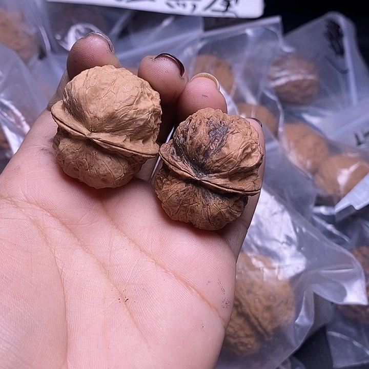 文玩核桃把件云南文玩核桃89号33m