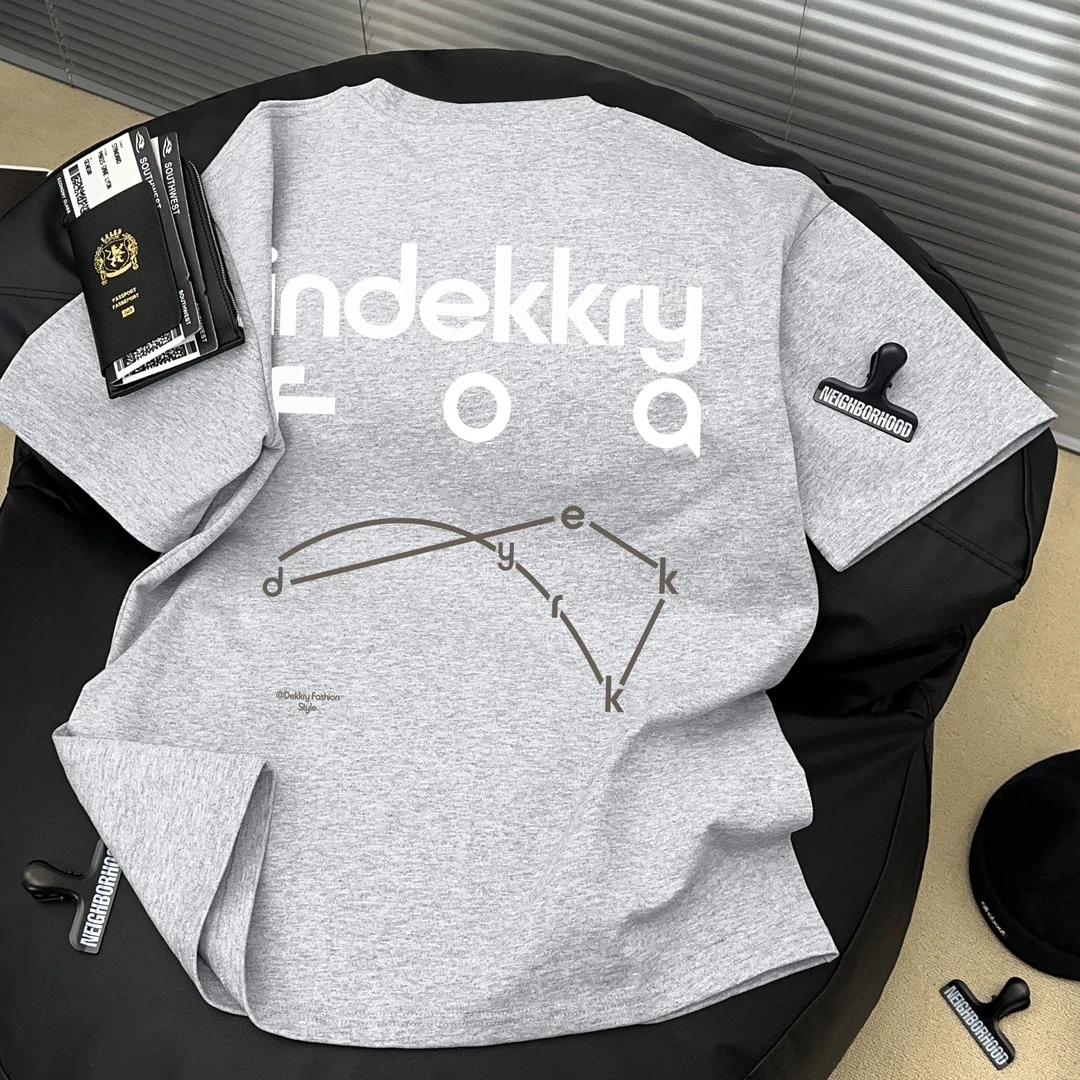 Dekkry夏季百搭设计感休闲半袖美式潮牌纯棉圆领短袖t恤男女款