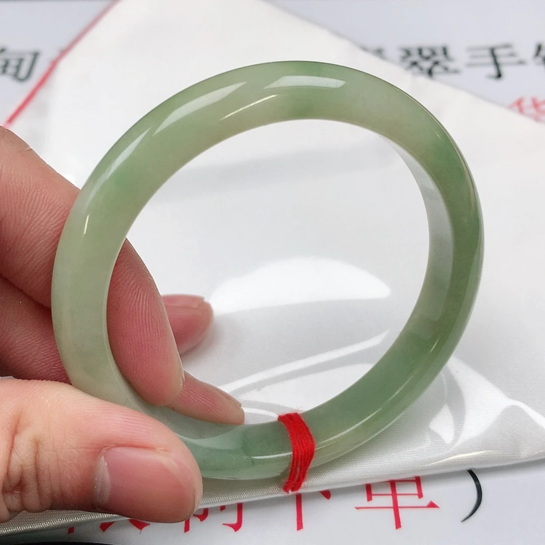 翡翠手镯未镶嵌圈56