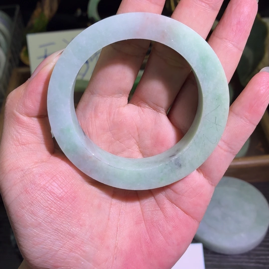 定制翡翠未镶嵌缅甸翡翠A货手镯毛胚定制