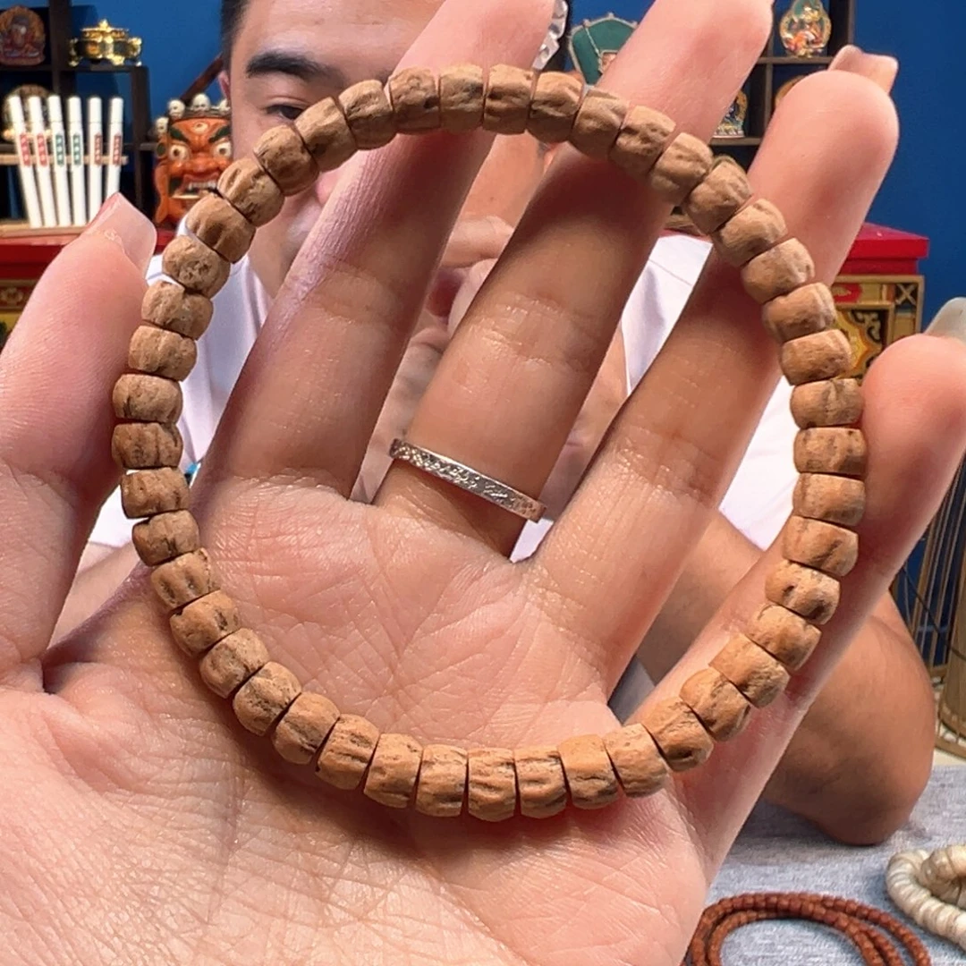 康***鞭柏香籽/百香籽吊坠