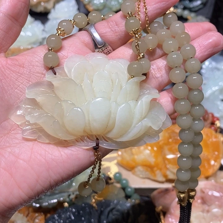 岫玉毛衣链未镶嵌