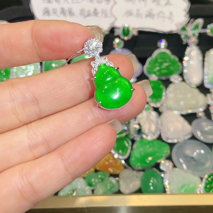 【闪购商品】颈饰未镶嵌翡翠天然翡翠