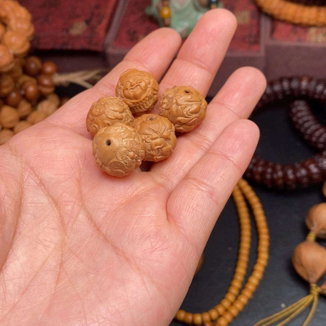 *****吊坠猴头核桃橄榄猴头