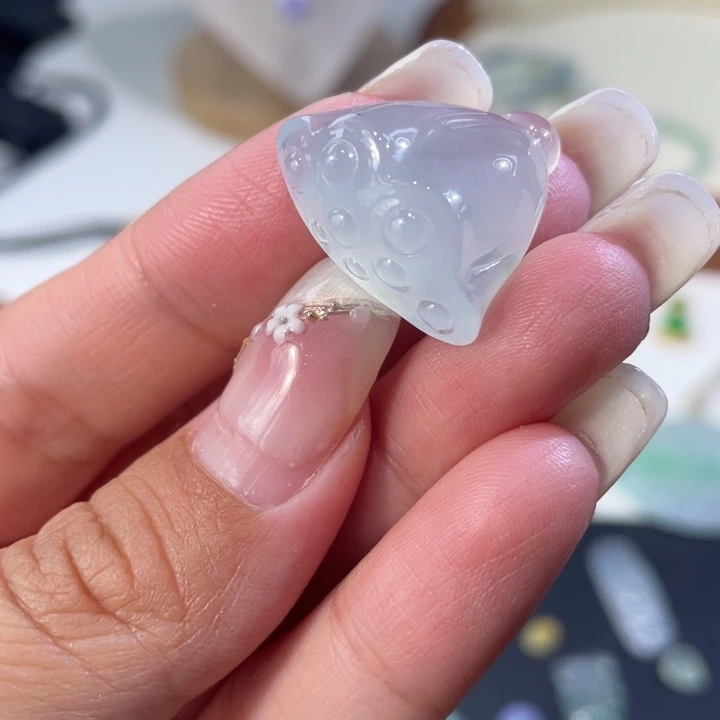 颈饰未镶嵌翡翠莲蓬