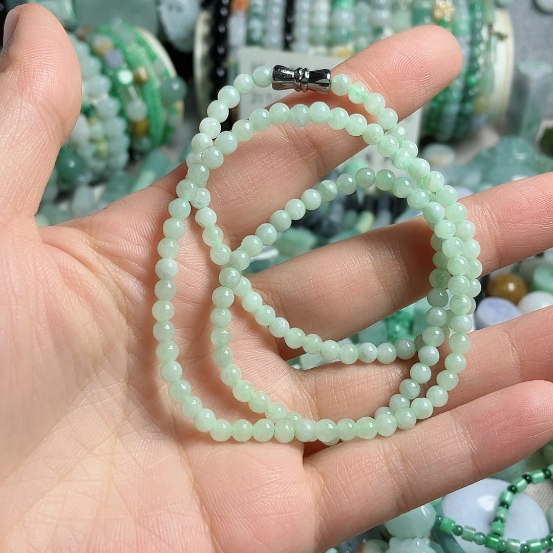 翡翠颈饰未镶嵌项链