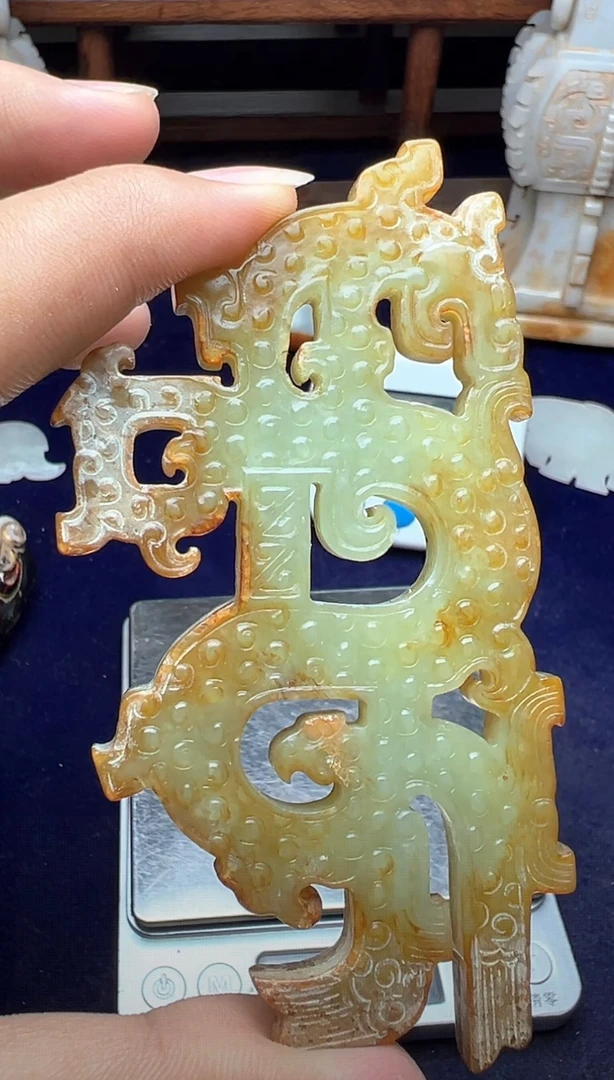 新疆和田玉精品挂件