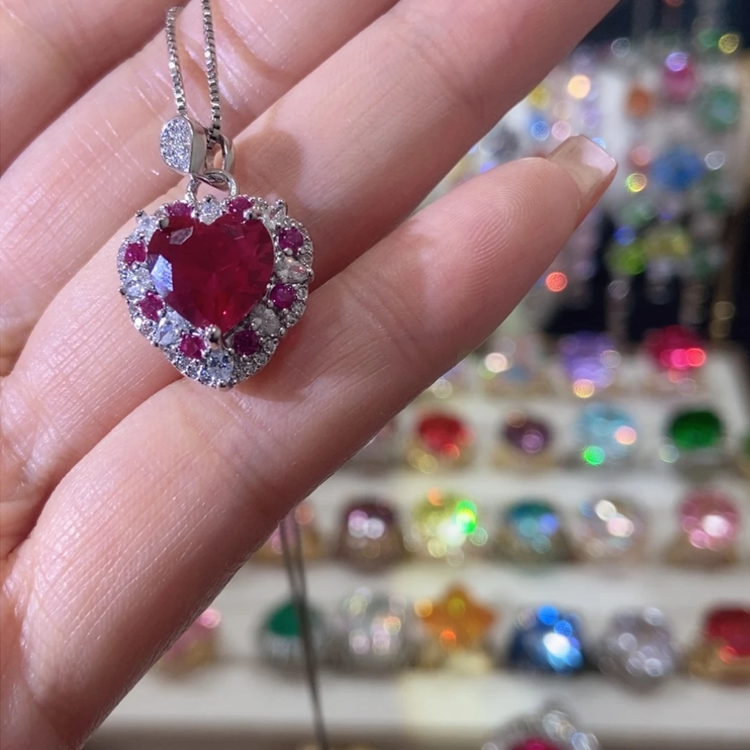 66锆石（处理）吊坠