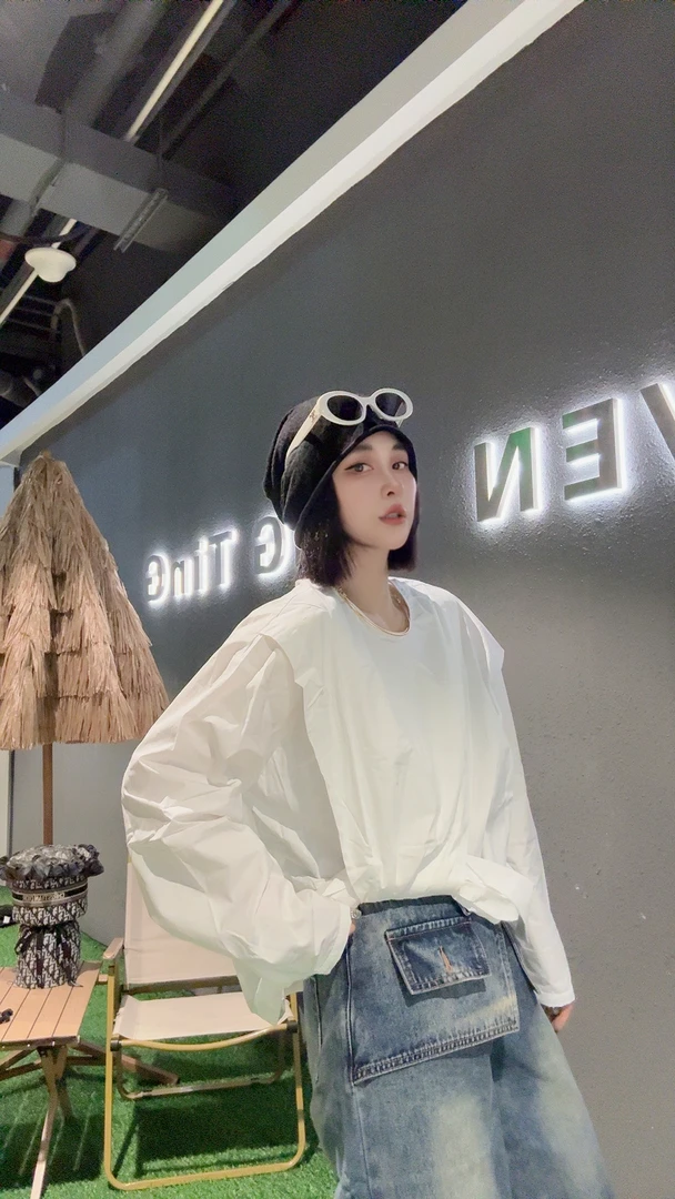 2025早秋新款20060时尚百搭舒适透气慵懒风通用圆领纯色衬衫