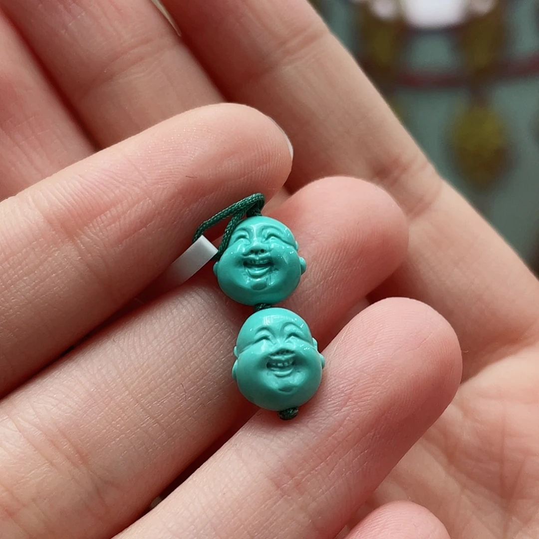 绿松石颈饰未镶嵌