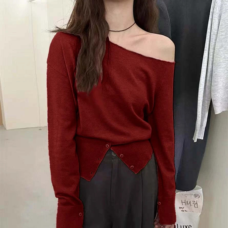 2025春季新款甜美风斜肩开衩针织衫女宽松休闲百搭上衣法式名媛风